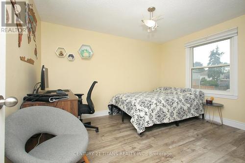 88 Hobbs Drive, Clarington, ON - Indoor Photo Showing Bedroom