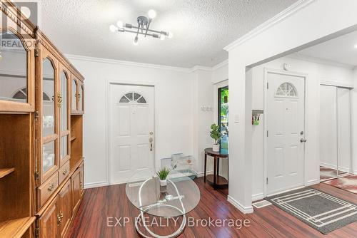 26 Trott Square, Toronto, ON - Indoor Photo Showing Other Room