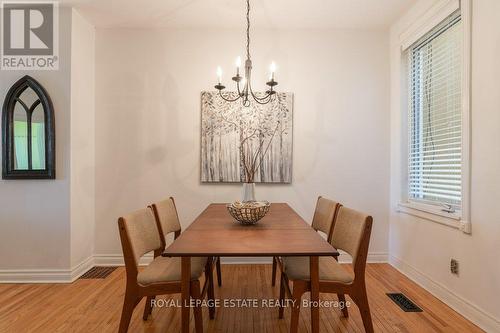 131 Ashdale Avenue, Toronto, ON - Indoor Photo Showing Dining Room