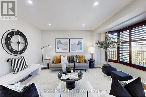 52 Freeport Drive, Toronto, ON - Indoor Photo Showing Living Room