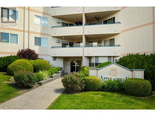 669 Houghton Road Unit# 206, Kelowna, BC - Outdoor