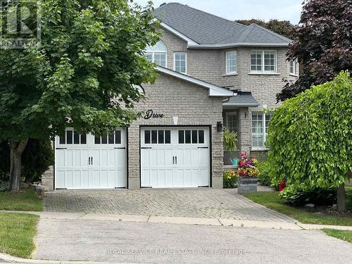 10 Boswell Drive, Clarington, ON 