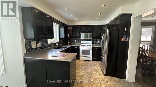 10 Boswell Drive, Clarington, ON 