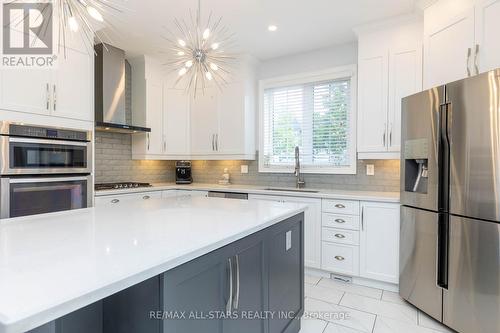 46 Eastgate Circle, Whitby (Brooklin), ON - Indoor Photo Showing Kitchen With Stainless Steel Kitchen With Upgraded Kitchen