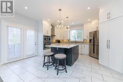 46 Eastgate Circle, Whitby (Brooklin), ON - Indoor Photo Showing Kitchen