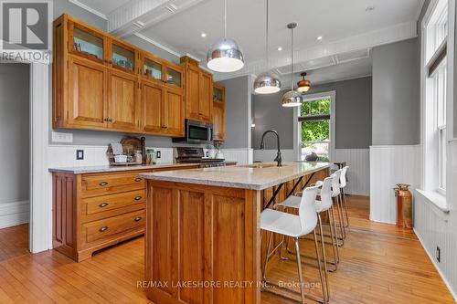 10874 County Rd 2 Road, Alnwick/Haldimand (Grafton), ON - Indoor Photo Showing Kitchen