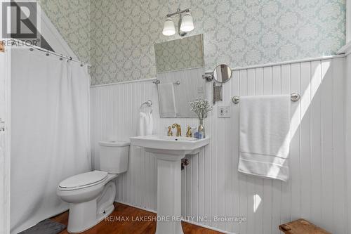 10874 County Rd 2 Road, Alnwick/Haldimand (Grafton), ON - Indoor Photo Showing Bathroom