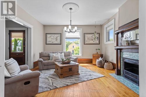 10874 County Rd 2 Road, Alnwick/Haldimand (Grafton), ON - Indoor Photo Showing Living Room With Fireplace