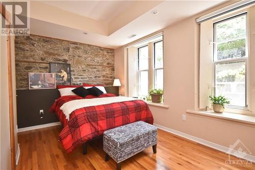 589 Rideau Street Unit#104, Ottawa, ON - Indoor Photo Showing Bedroom