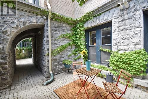 589 Rideau Street Unit#104, Ottawa, ON - Outdoor With Exterior