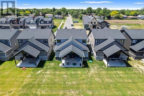 109 Cabot Trail, Chatham-Kent, ON - Outdoor With Facade