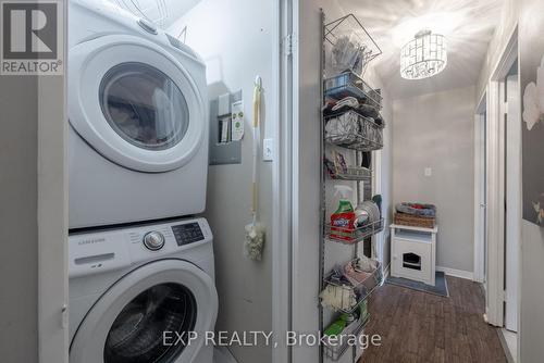 802 - 76 Base Line Road W, London, ON - Indoor Photo Showing Laundry Room