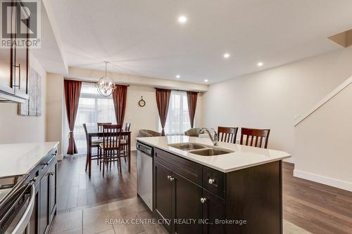 115 - 1960 Dalmagarry Road, London, ON - Indoor Photo Showing Kitchen With Double Sink