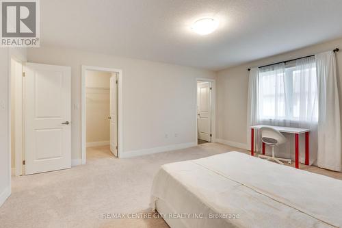 115 - 1960 Dalmagarry Road, London, ON - Indoor Photo Showing Bedroom