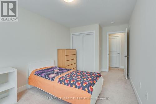 115 - 1960 Dalmagarry Road, London, ON - Indoor Photo Showing Bedroom