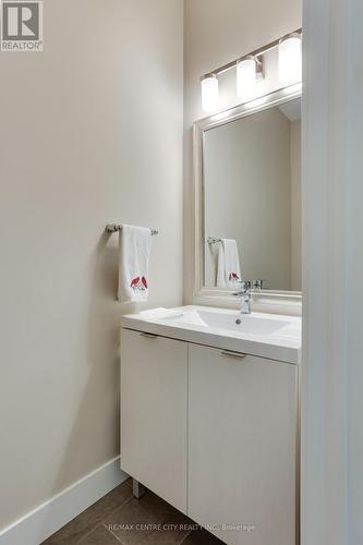 115 - 1960 Dalmagarry Road, London, ON - Indoor Photo Showing Bathroom