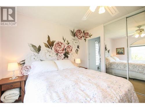 3610 Jasmine Drive Lot# Lot B, Osoyoos, BC - Indoor Photo Showing Bedroom