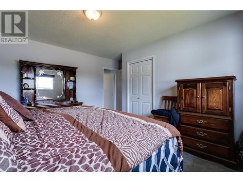 685 Quigley Road, Kelowna, BC - Indoor Photo Showing Bedroom