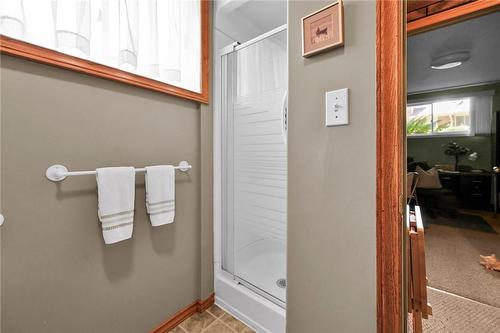 1 Eden Place, Simcoe, ON - Indoor Photo Showing Bathroom