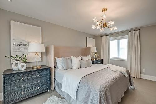 2071 Ghent Avenue|Unit #4, Burlington, ON - Indoor Photo Showing Bedroom