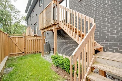 2071 Ghent Avenue|Unit #4, Burlington, ON - Outdoor