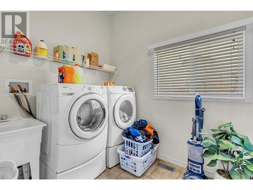 6340 Driftwood Place, Prince George, BC - Indoor Photo Showing Laundry Room