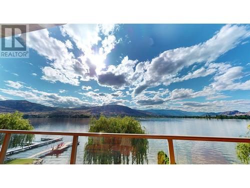 2418 Lakeshore Drive Unit# 304, Osoyoos, BC 