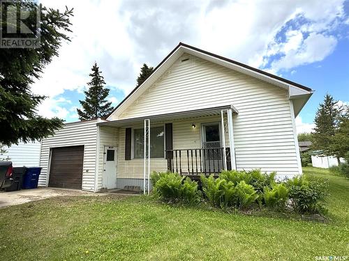 113 Irvine Street, Cut Knife, SK - Outdoor