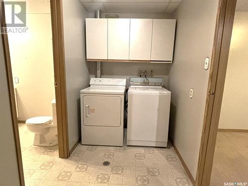 113 Irvine Street, Cut Knife, SK - Indoor Photo Showing Laundry Room