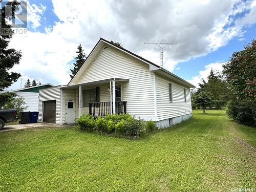 113 Irvine Street, Cut Knife, SK - Outdoor