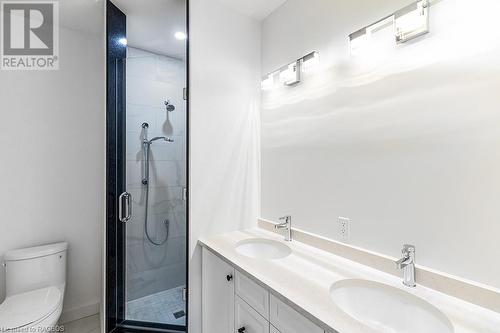 535 Isaac Street Unit# 202, South Bruce Peninsula, ON - Indoor Photo Showing Bathroom