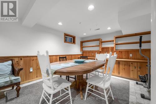 46 Kemp Drive, Hamilton, ON - Indoor Photo Showing Dining Room