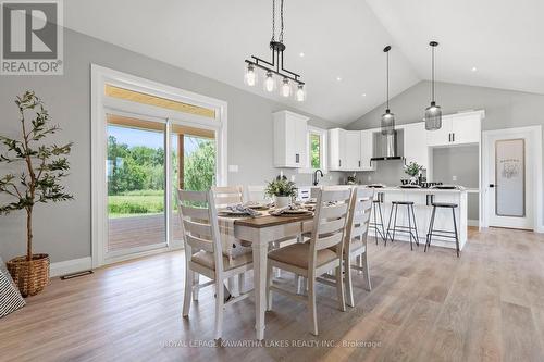 29 Riverside Drive, Kawartha Lakes, ON - Indoor Photo Showing Dining Room