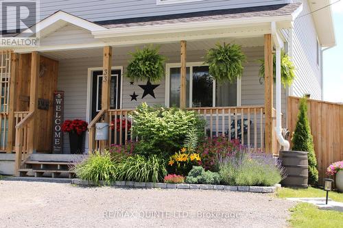 33 Hannah Street, Quinte West, ON - Outdoor