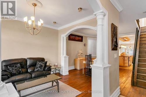 672 St Clarens Avenue, Toronto, ON - Indoor Photo Showing Living Room