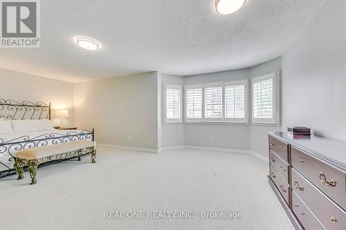 524 Blenheim Crescent, Oakville, ON - Indoor Photo Showing Bedroom