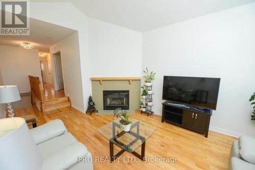 6813 Bansbridge Crescent, Mississauga, ON - Indoor Photo Showing Living Room With Fireplace