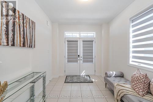 28 Tweedhill Avenue, Caledon, ON - Indoor Photo Showing Other Room