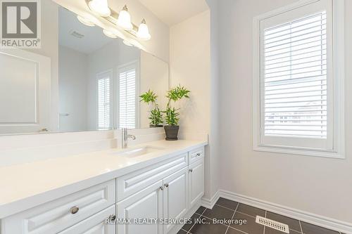 29 Miracle Trail, Brampton, ON - Indoor Photo Showing Bathroom