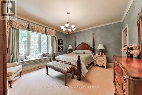 3400 Milburough Line, Burlington, ON - Indoor Photo Showing Bedroom