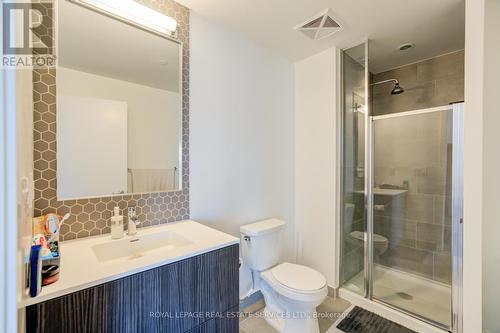 1509 - 2520 Eglinton Avenue W, Mississauga, ON - Indoor Photo Showing Bathroom