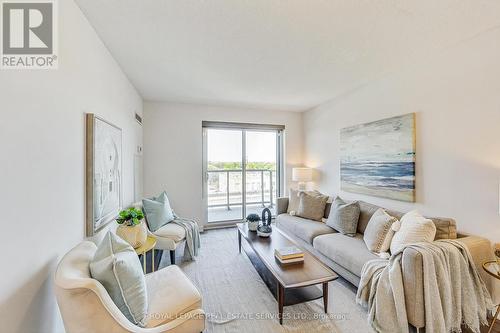 806 - 1420 Dupont Street, Toronto, ON - Indoor Photo Showing Living Room