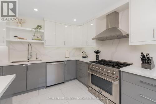 15172 Argyll Road, Halton Hills (Georgetown), ON - Indoor Photo Showing Kitchen With Upgraded Kitchen