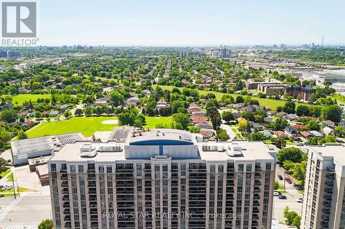 1316 - 8 Mondeo Drive, Toronto (Dorset Park), ON - Outdoor