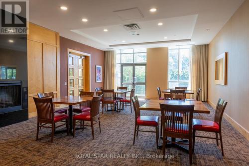 1316 - 8 Mondeo Drive, Toronto, ON - Indoor Photo Showing Dining Room