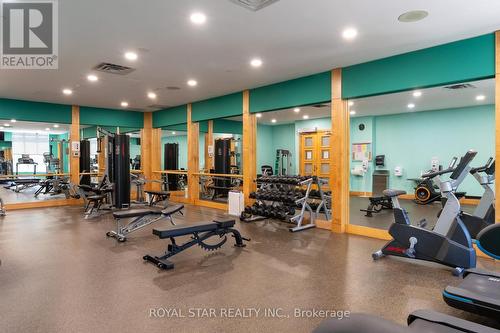 1316 - 8 Mondeo Drive, Toronto, ON - Indoor Photo Showing Gym Room