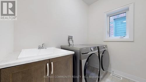 103 Hoad Street, Clarington, ON - Indoor Photo Showing Laundry Room