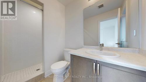103 Hoad Street, Clarington, ON - Indoor Photo Showing Bathroom
