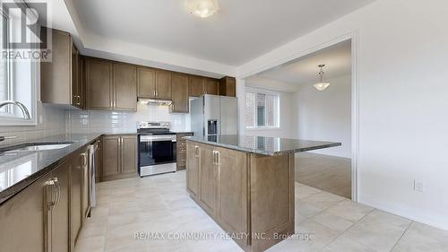 103 Hoad Street, Clarington, ON - Indoor Photo Showing Kitchen With Upgraded Kitchen