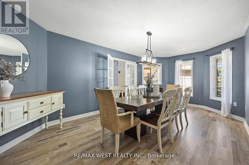 146 8Th Avenue, New Tecumseth, ON - Indoor Photo Showing Dining Room